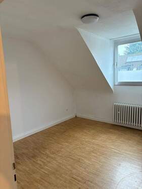 Arbeits-/Kinderzimmer - 