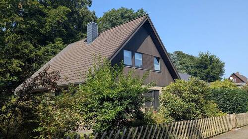 k-PXL_20250814_091748549.jpg - 9 Zimmer Mehrfamilienhaus, Wohnhaus zum Kaufen in Südheide