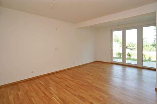 Wohnen - 4 Zimmer Etagenwohnung zur Miete in Dresden