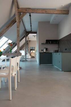 Möblierter Wohnbereich - 3 Zimmer Etagenwohnung in Berlin