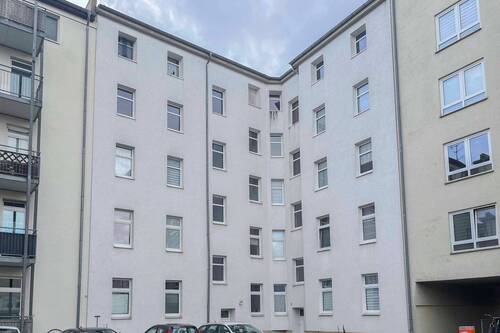 Hinteransicht - 2 Zimmer Etagenwohnung in Magdeburg