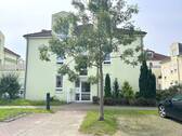 Straßenansicht - Charmante 2-Zi.-Eigentumswohnung - Bezugsfrei in Eggersdorf