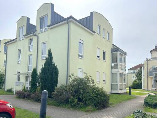 Straßenansicht - 2 Zimmer Etagenwohnung in Eggersdorf