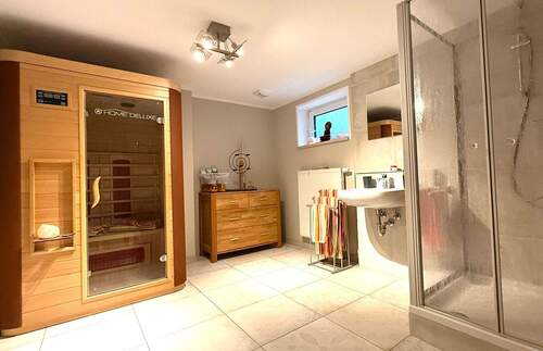 Wellnessbereich (nicht inkl. Sauna) - 