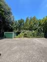Garage und Stellplätze (MFH) - 