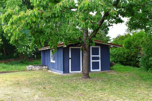 Gartenhaus mit Pumpe - 