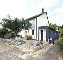 Schönes, großes Reihenendhaus inkl. Garten und Garage * in Nürnberg