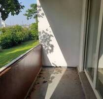 Frisch renovierte 1-Zimmer-Wohnung mit Balkon und Stellplatz - bezugsfertig - Worms Innenstadt