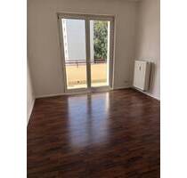 Bezugsfrei nähe Alex mit Süd-Balkon - Berlin Friedrichshain