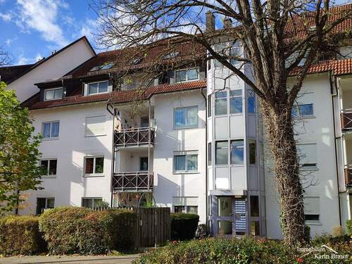 Außenansicht - Schöne 3,5-Zimmer-Whg. mit Balkon + TG-Platz!