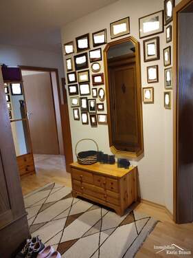 Flur - 3 Zimmer Etagenwohnung zum Kaufen in Calw