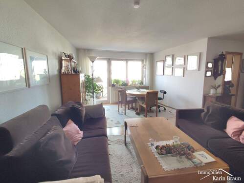 Wohnzimmer - Etagenwohnung mit 88,70 m² in Calw zum Kaufen