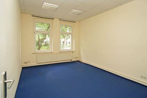 Raum 1 - 7 Zimmer Büro in Dresden