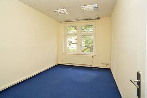 Raum 2 - Büro mit 120,40 m&sup2; in Dresden zur Miete