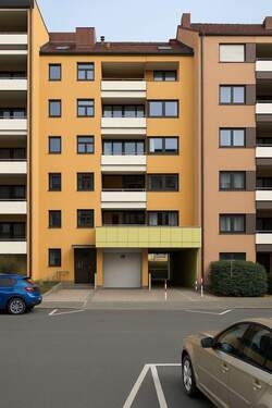 Vorderansicht - Geräumige 4-Z-Whg mit 2Balkone in Nürnberg Steinbühl