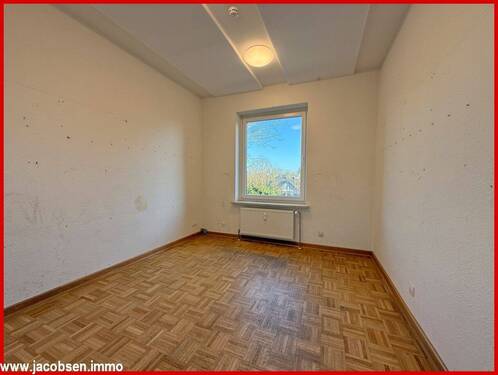 Büro im Erdgeschoss - 