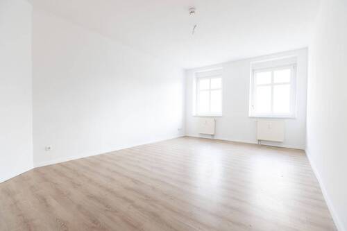 0001EG_Rechts 2 Zimmer Käthe Kollwitz 5 Forst - Schöne, Helle, Moderne, Saniert, 2-Zimmer Wohnung in Forst, ruhig, zentral