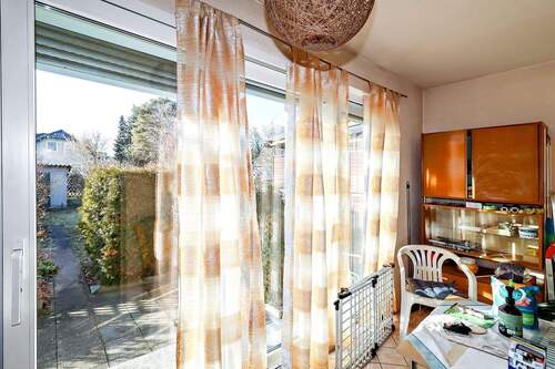Wintergarten mit Zugang zum Garten - 