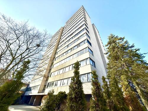 Ihre Wohnanlage von Nord-Osten - 3 Zimmer Etagenwohnung in Regensburg