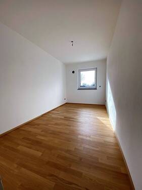 Kind / Arbeiten 2 - 