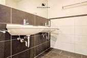 Modernes Badezimmer - 