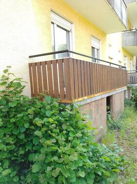 Balkon - ETW 63m² in Lingenfeld - 145.000,00&nbsp;EUR Kaufpreis, ca.&nbsp; 63,00&nbsp;m&sup2;&nbsp;Wohnfl&auml;che