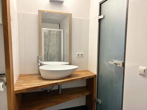 Badezimmer Ansicht 1 - Etagenwohnung mit 30,20 m² in Fürth zur Miete