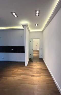 Flur & Küche - 3 Zimmer Etagenwohnung in Leipzig