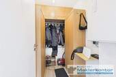 Allzweckraum/Garderobe - 