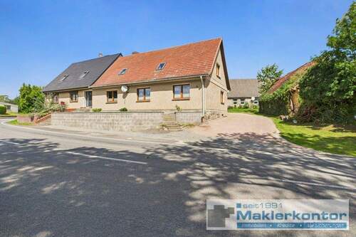 Die Sonnenseite des Objektes - 4 Zimmer Doppelhaushälfte zum Kaufen in Hohenmocker