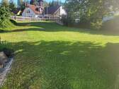 Begrünter Garten - 9 Zimmer Mehrfamilienhaus, Wohnhaus zum Kaufen in Trausnitz