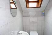 WC - 