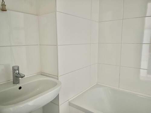 Badezimmer Ansicht 1 - 