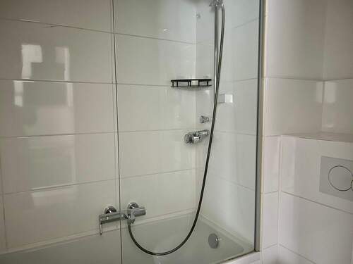 Badezimmer Ansicht 2 - 