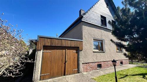 Strassenansicht - 4 Zimmer Einfamilienhaus zum Kaufen in Magdeburg