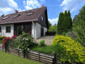 Terrasse mit KI Unkraut entfernt 1 - 