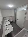 Bad mit Dusche - 