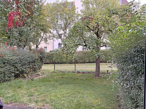Titelbild - Gepflegte 2-Zimmer Wohnung mit Garten