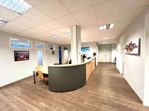 Bild 1 - Repräsentative Bürofläche am Gänsemarkt - 206 qm - All-in-Miete