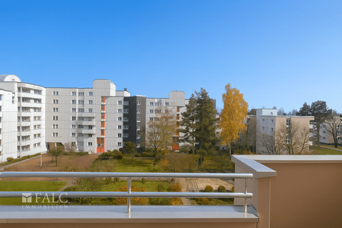 Balkon - Etagenwohnung mit 80,70 m&sup2; in Ottobrunn zum Kaufen