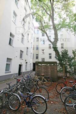 Hof - 2 Zimmer Etagenwohnung in Berlin / Wedding