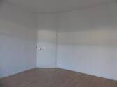Wohnzimmer - 4 Zimmer Etagenwohnung zur Miete in Oschatz