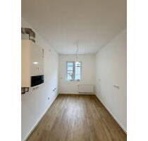 Frisch kernsaniert & bezugsfertig - Attraktive 4-Zimmer-Wohnung im beliebten Nürnberger 