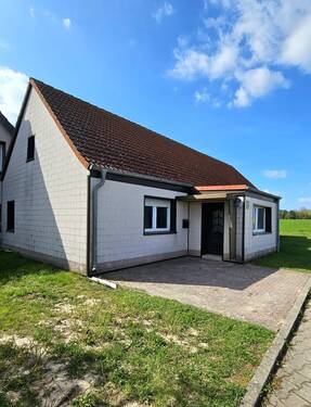 Haus 1 - 1 Zimmer Einfamilienhaus zum Kaufen in Jüterbog / Mellnsdorf