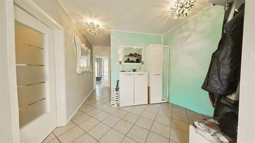 Eingangsbereich - Doppelhaushälfte mit 112,00 m&sup2; in Magdeburg zum Kaufen