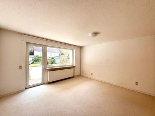 Schlafzimmer mit Balkon - 