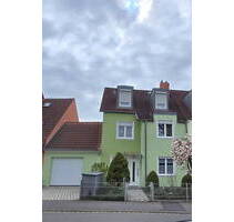 Reihenendhaus - 590.000,00&nbsp;EUR Kaufpreis, ca.&nbsp; 130,00&nbsp;m&sup2;&nbsp;Wohnfl&auml;che in Würzburg (PLZ: 97084) Heuchelhof