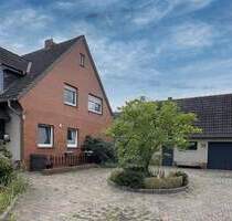 Vermietetes Einfamilienhaus mit großem Garten, Kaminofen und Garage in gepflegtem Zustand - Barnstorf