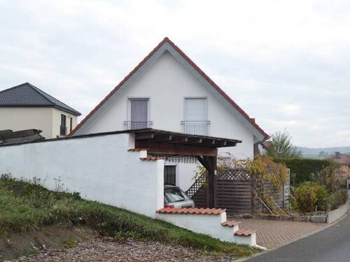 Bild2 - 5 Zimmer Einfamilienhaus zum Kaufen in Oberscheinfeld