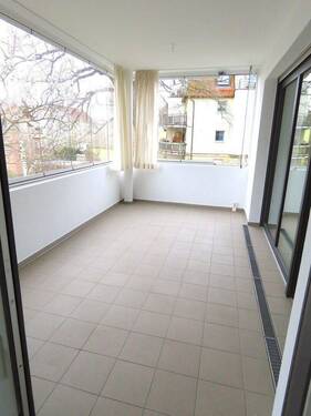 Bild 1 - Modern, Hell, 4 Zimmer, Barrierefrei mit Aufzug, in angenehmer Stadtlage